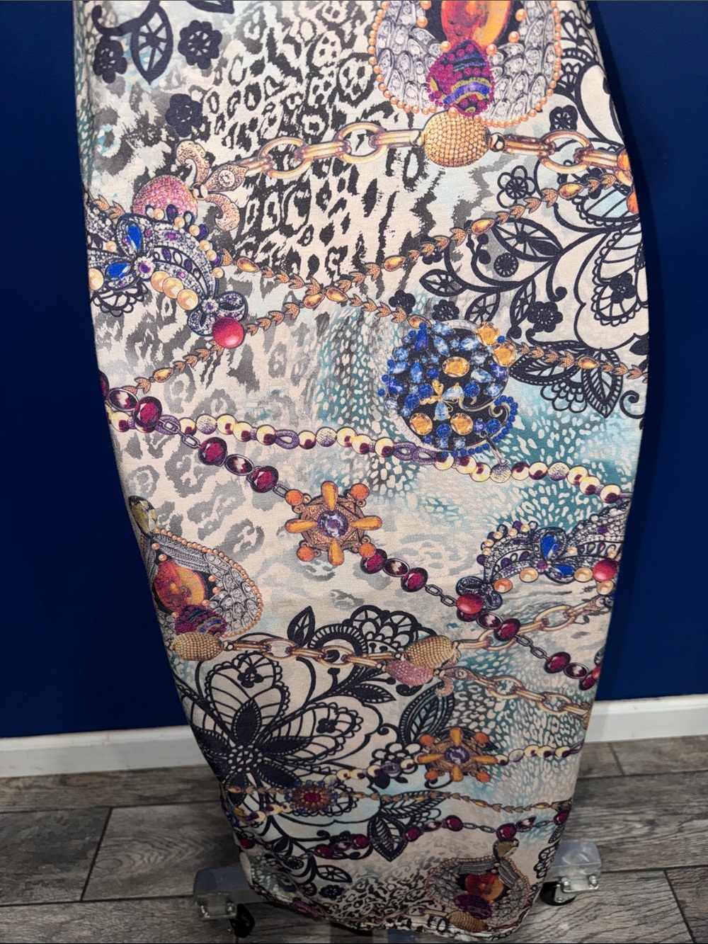 Jolie Moi - Beige Printed Midi Dress Size Small - Picture 14 of 15